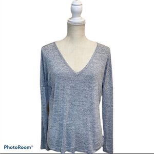 Rag & Bone heathered gray long sleeve v-neck lightweight top basic minimalist